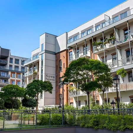 Brooklyn Loft - Old Town, Free Parking